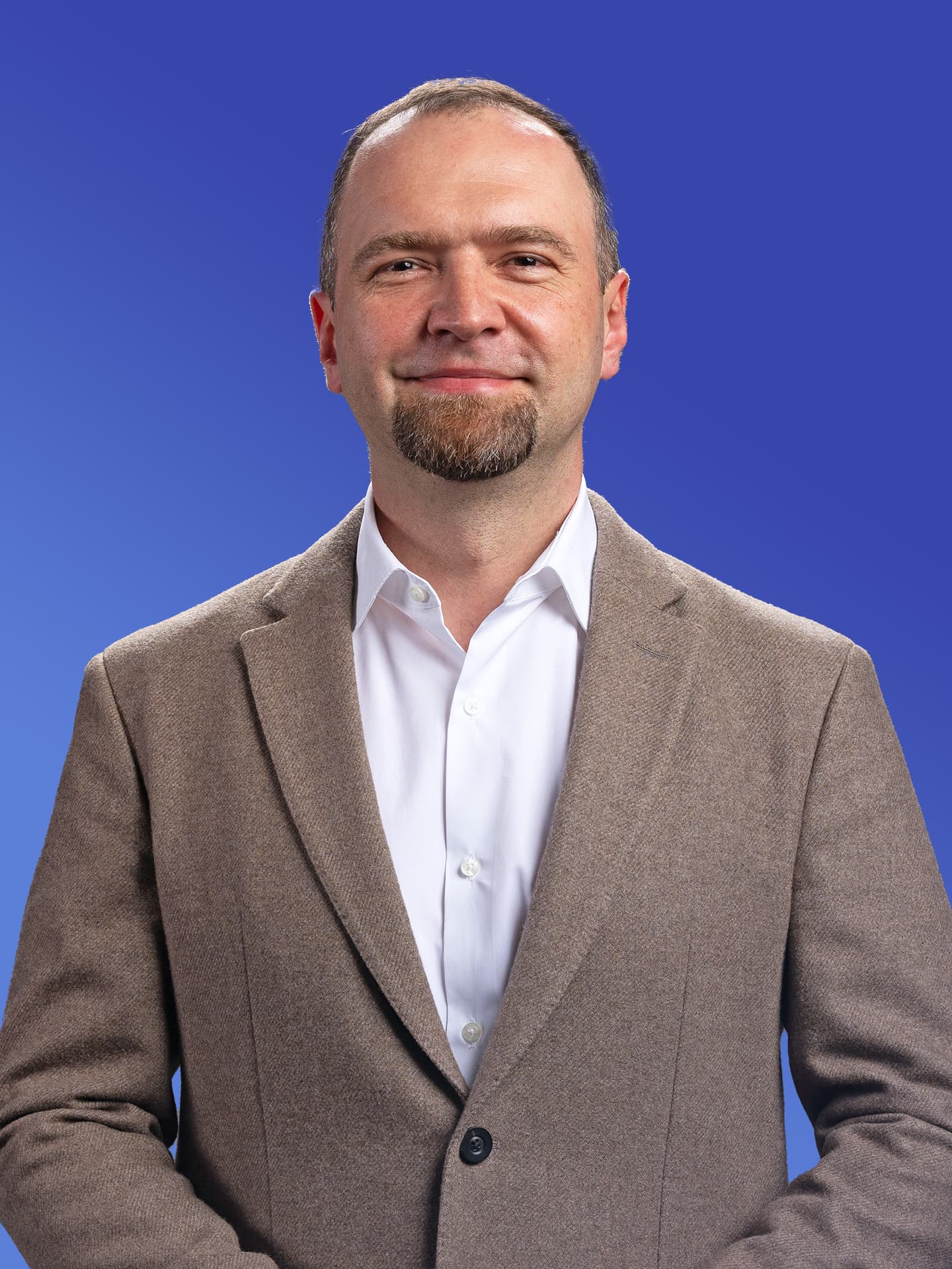 Portret Răzvan Negrișanu